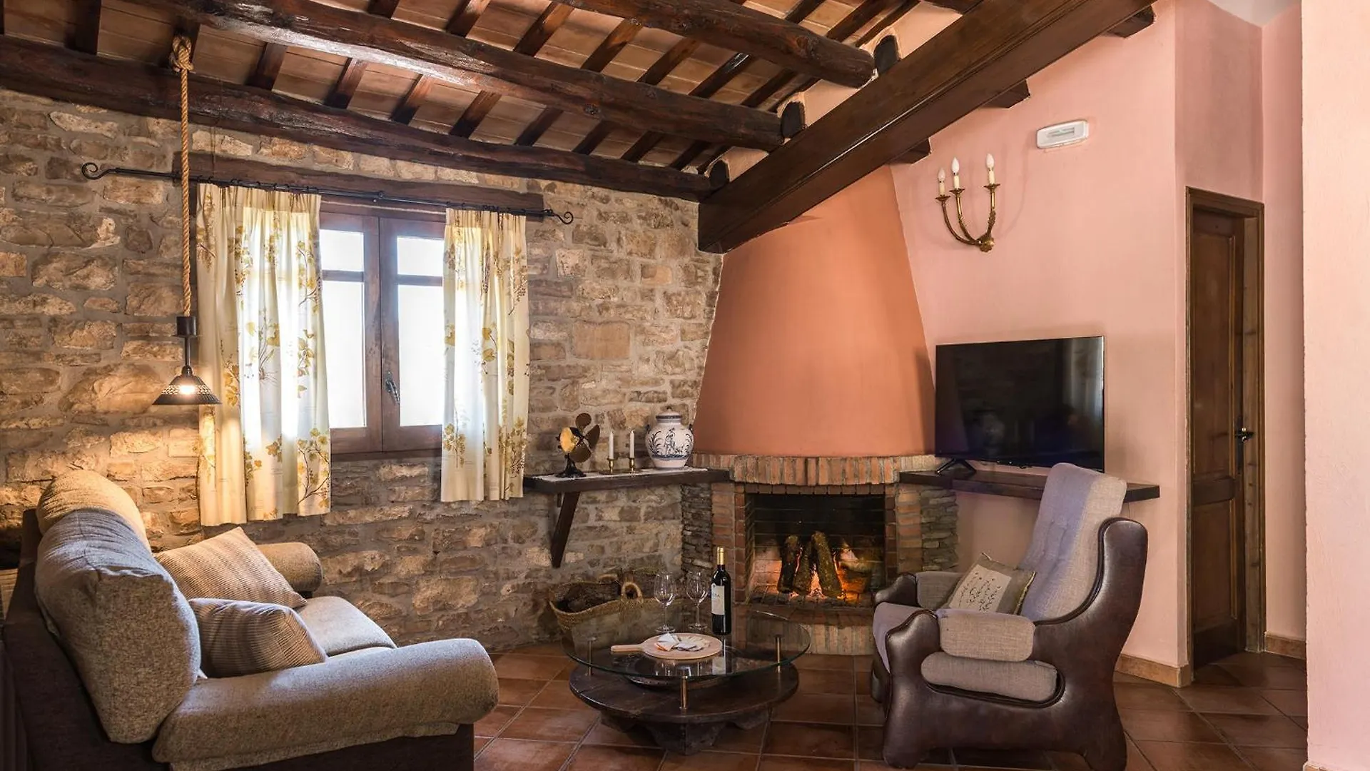 Landhuis Cal Carulla Pension L'Astor