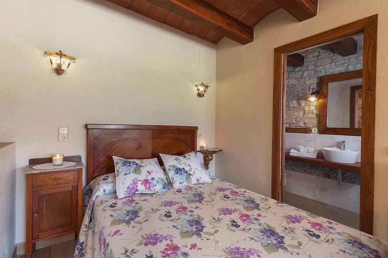 Landhuis Cal Carulla Pension L'Astor